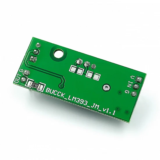 LM393 Voltage Comparator Module LM393 Voltage Comparator Module