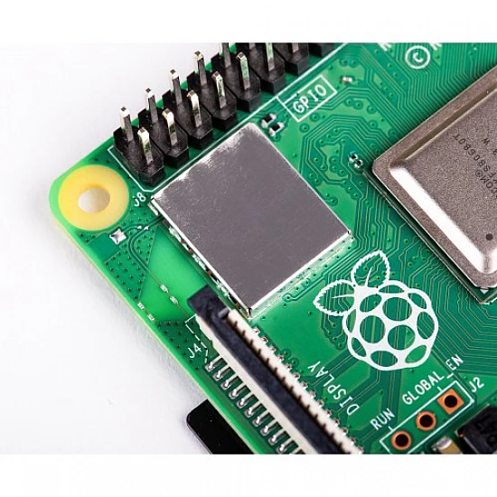 Raspberry Pi 4 Model-B with 4 GB RAM - Raspberry Pi 4 Model-B with 4 GB RAM - -